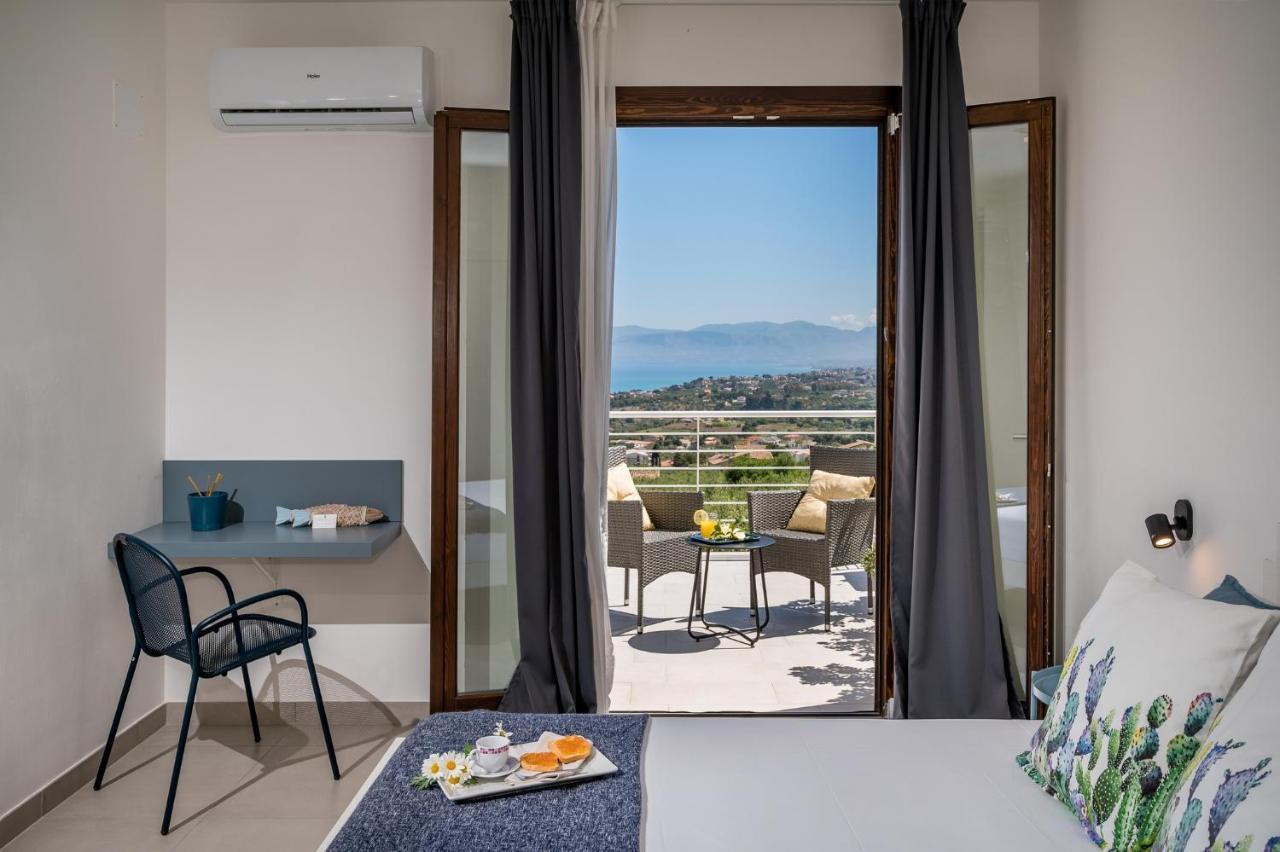Villa Maria Con Piscina E Vista Mare *