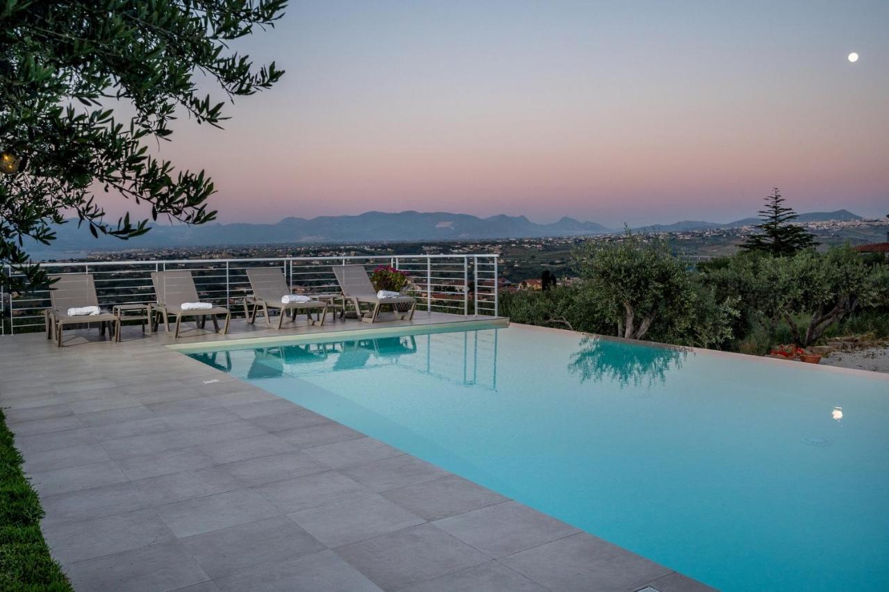 Villa Maria Con Piscina E Vista Mare *